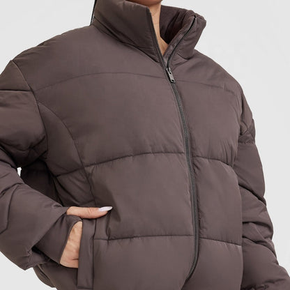 Nina – Het cropped jasje dat stijl en gemak combineert